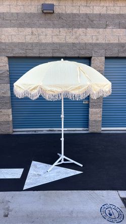 Beach Umbrella with Fringe and Stand