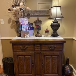Thomasville Server Buffet- Perfect For Holiday Parties 