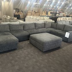 Extra Large Charcoal Sectional W/ Ottoman 