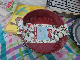 Cake pan