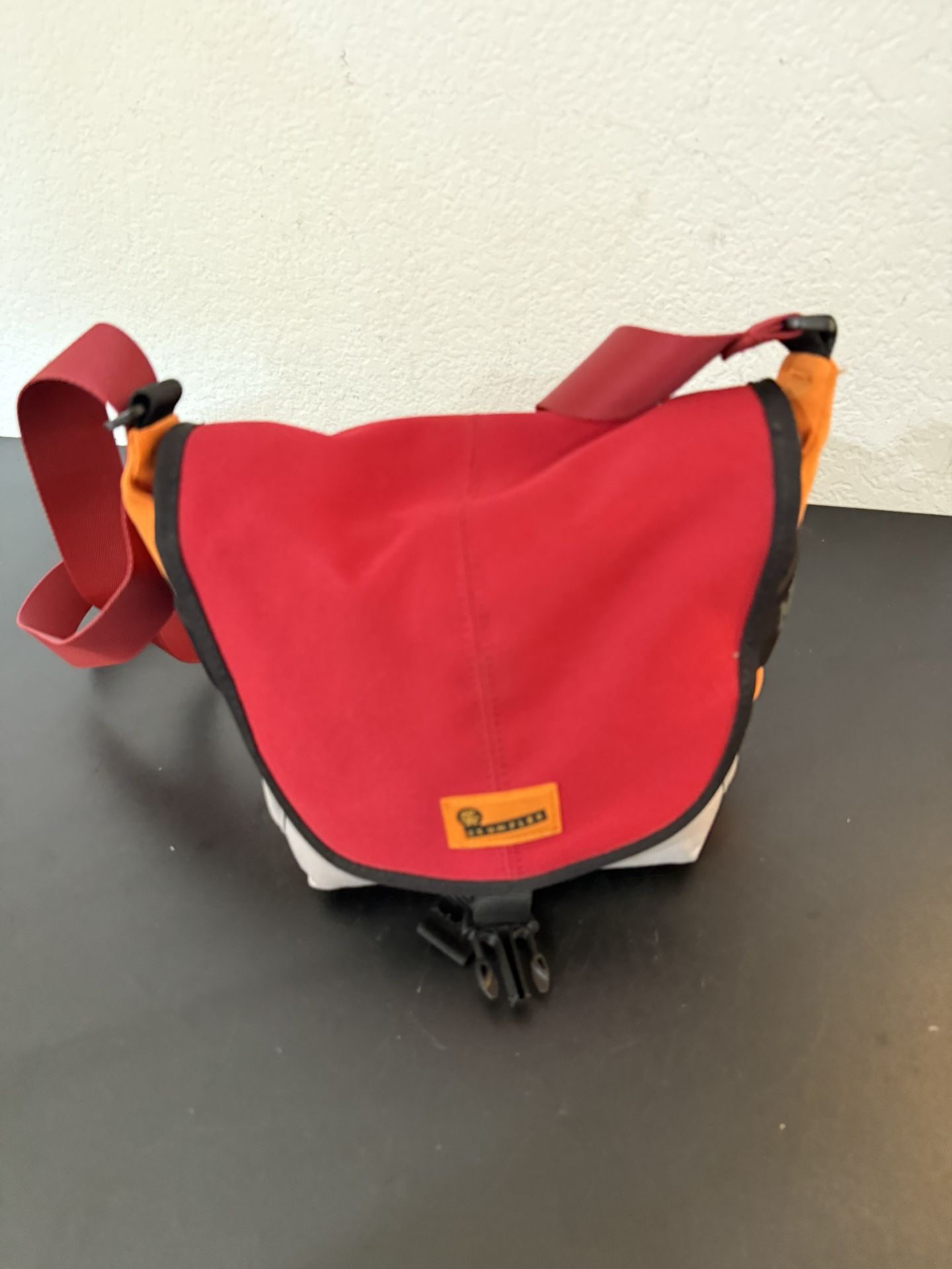 Crumpler Camera Bag 