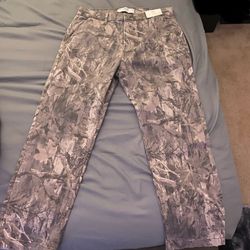 Loose camo pants from Hollister 