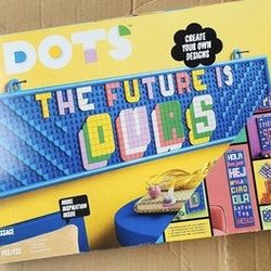 LEGO MESSAGE BOARD KIT - DENTED BOX