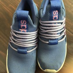 Adidas size 7 Y shoes used free