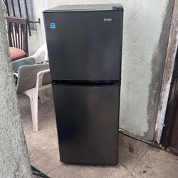 Danby Mini Fridge Grey/Black