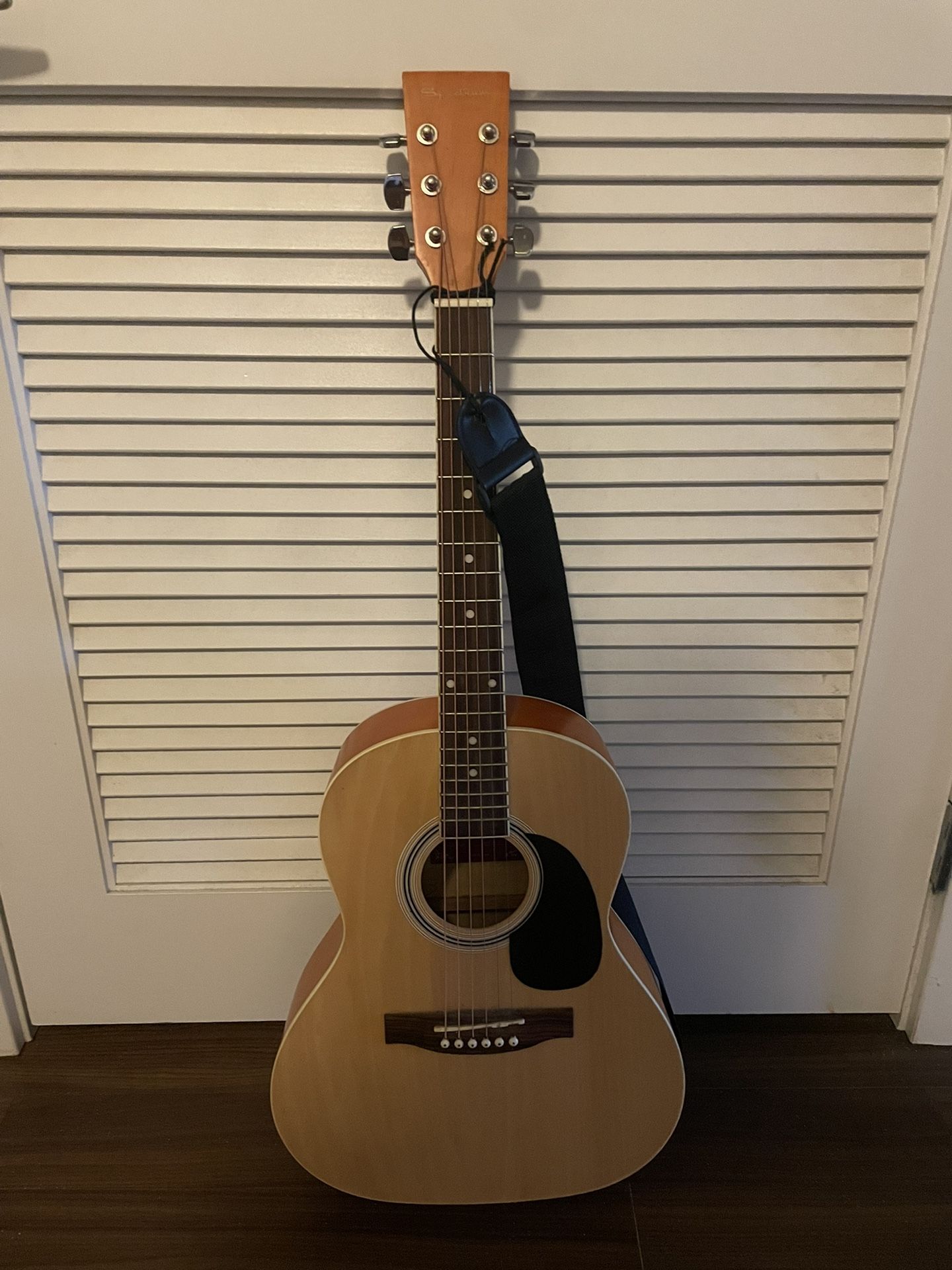 Acoustic guitar