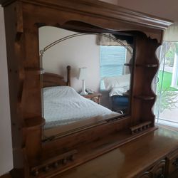 Dresser Top With Mirror 