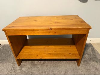 Nice wooden shelf unit