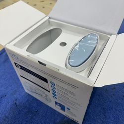 Netgear Orbi RBR50 Router new