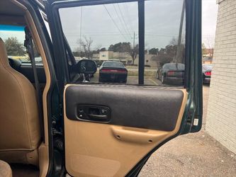 1999 Jeep Cherokee Thumbnail