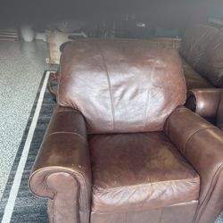 Brown Leather Couch & 2 Recliners