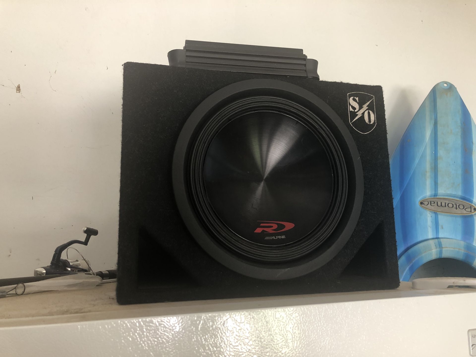 Alpine 12” Subwoofer & Amplifier