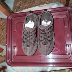 Brooke Athletic Shoes