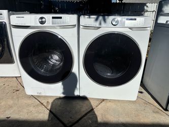 Samsung large capacity washer and gas dryer