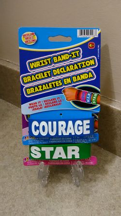 2 Wrist Band It Lot Courage & Star