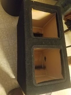 Speaker box for 10 inch solar barics