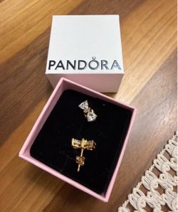 Aretes Pandora