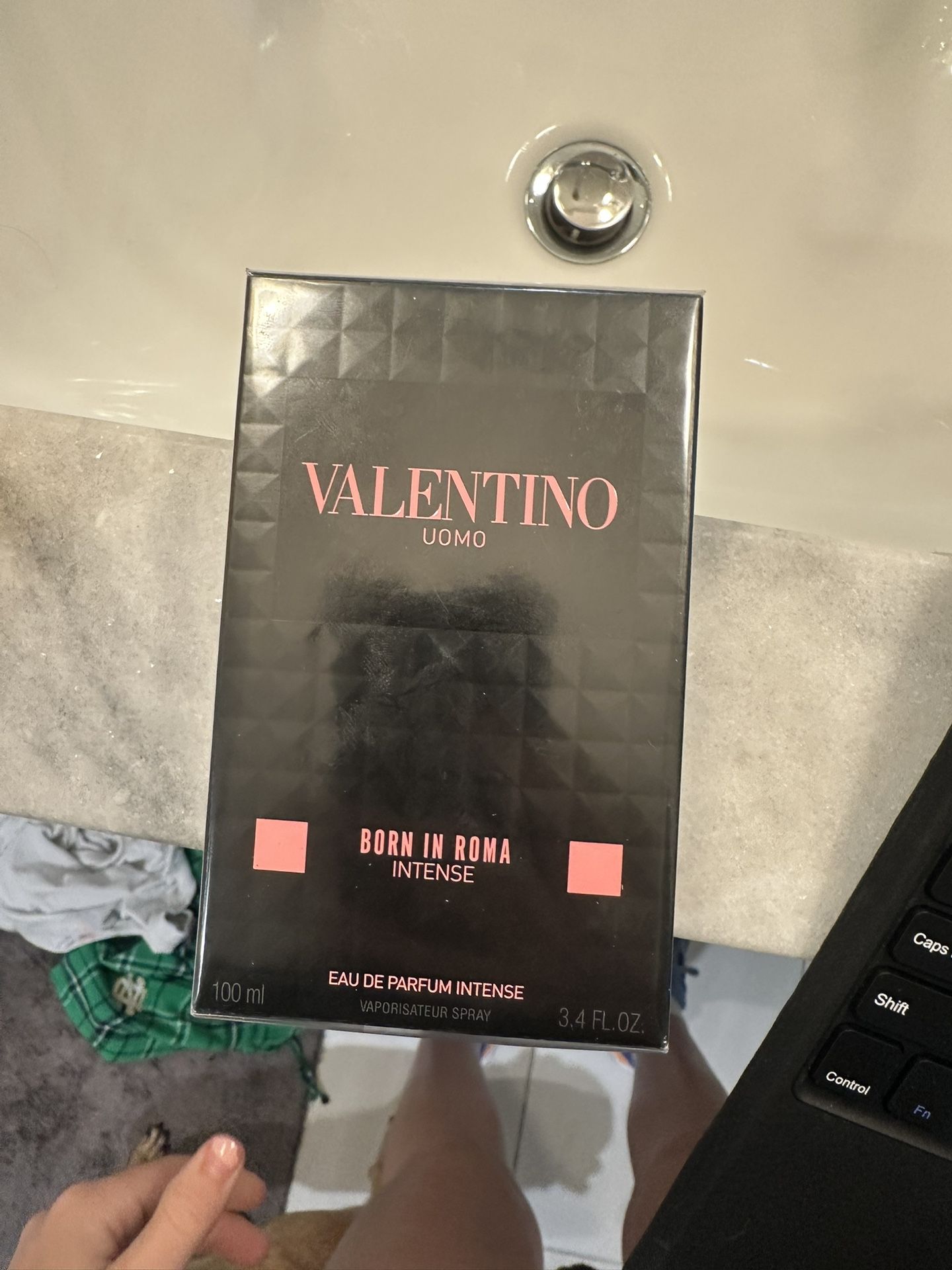 Valentino Cologne