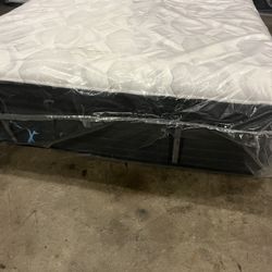 Queen Mattress Pillow Top Queen 