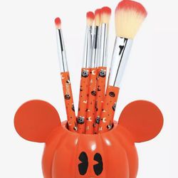 Disney Mickey Mouse Jack-O'Lantern Orange Pumpkin Halloween Makeup Brush Set & Holder
