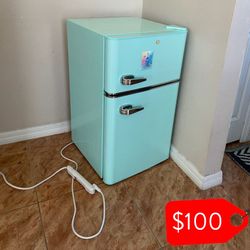 Small Refrigerator 