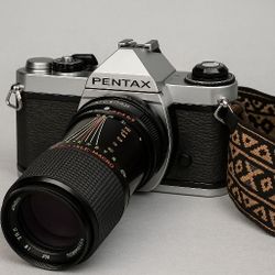 Vintage Pentax ME Super 35mm SLR Film Camera Bundle with Zoom Lense and Camera Case