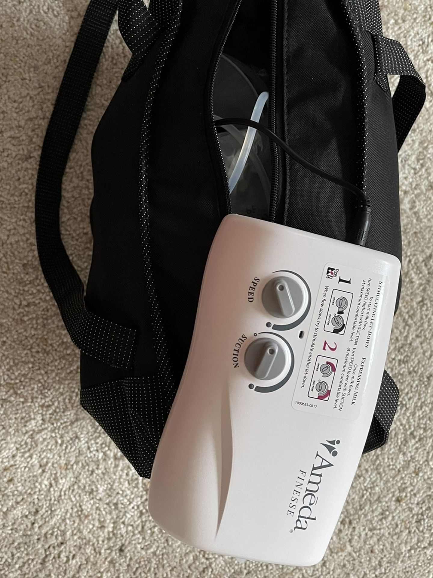 Compact Amenda Finesse Breast Pump
