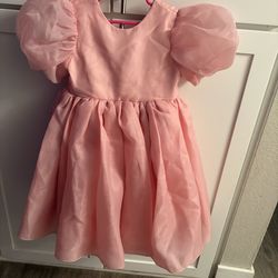 Girl dress size 5/6