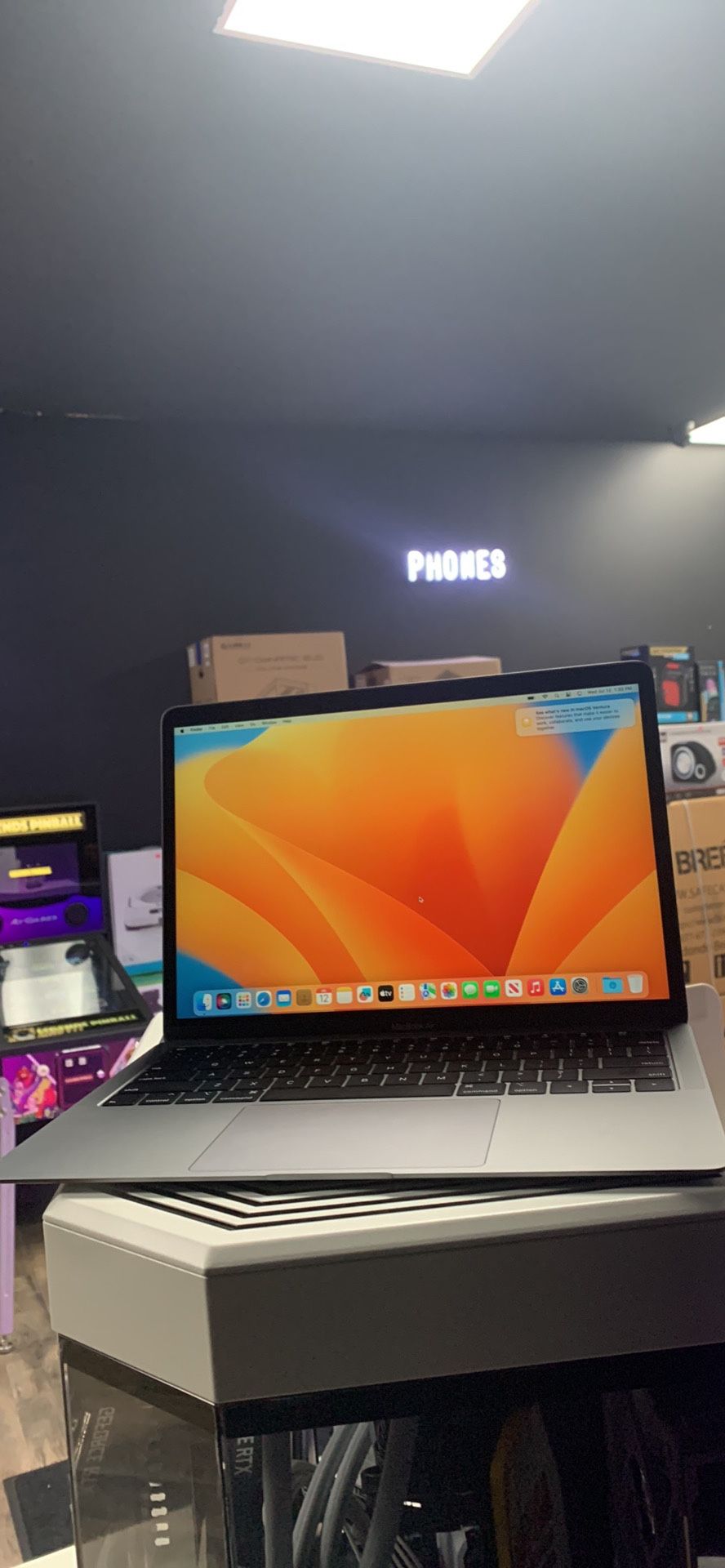 2019 MacBook Air 13.3” 128GB Like New Condition