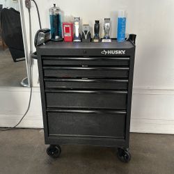 Husky tool box
