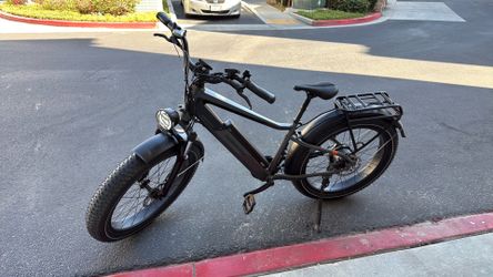 RadPower Bikes RadRover 6 Plus excellent condition