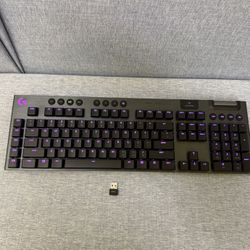 Logitech G915 LIGHTSPEED Wireless RGB Mechanical Gaming Keyboard