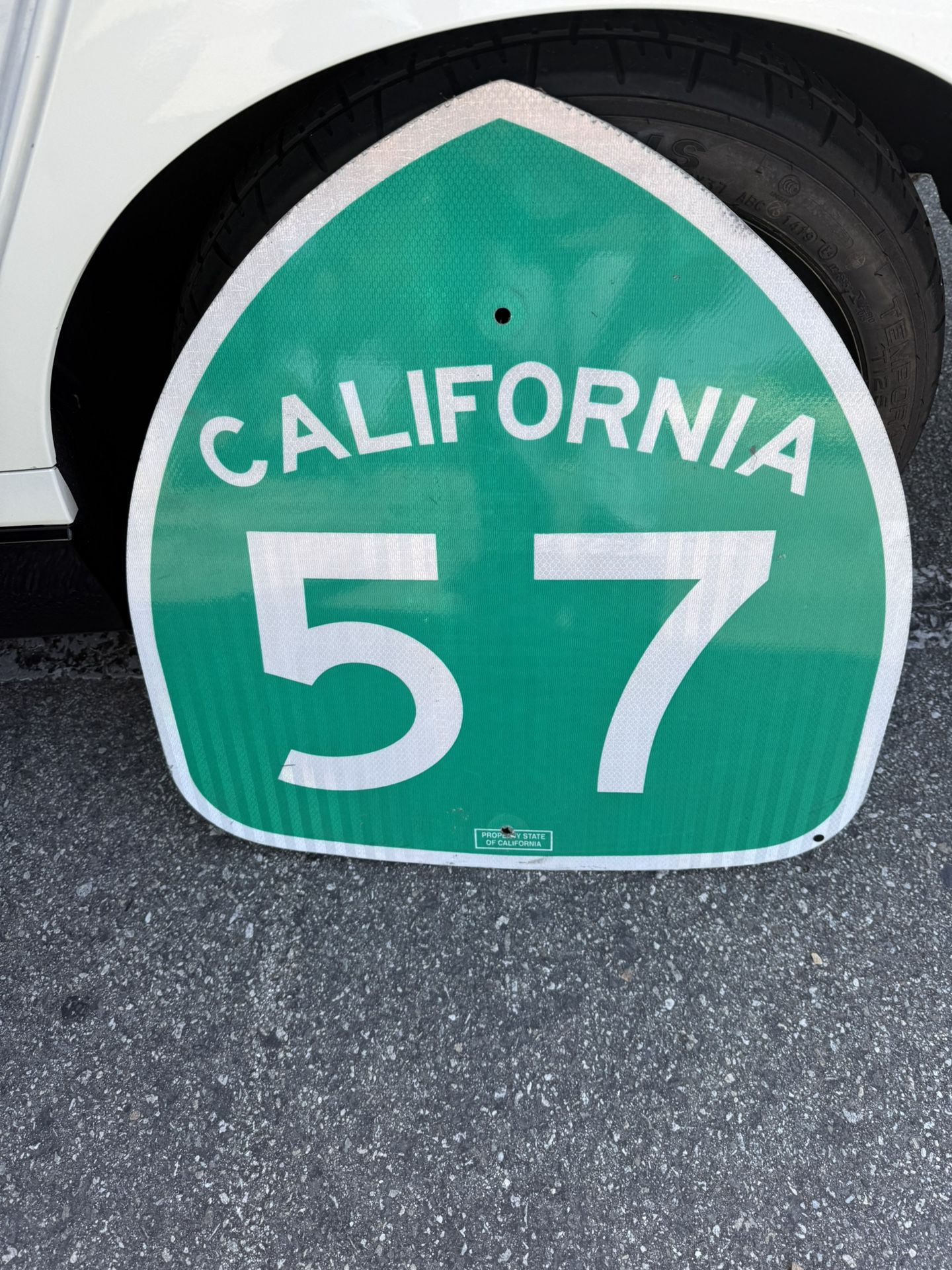 AUTHENTIC 57 FREEWAY SIGN HIGHWAY ROUTE 66 MAN CAVE GARAGE CARS
