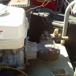 Pressure washer Honda work good