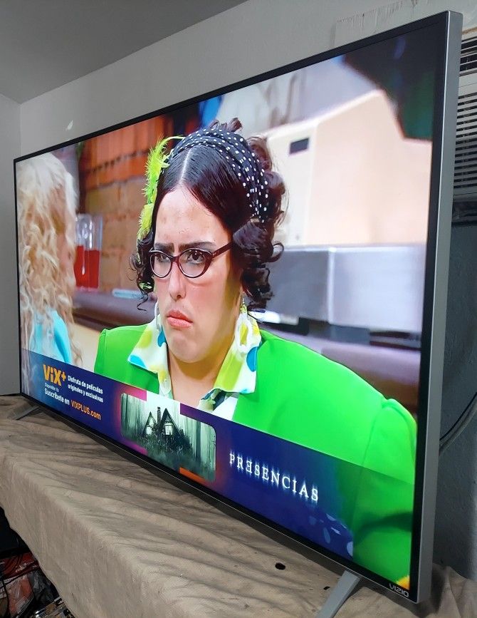 🟪TV VIZIO 60" 4K FULL UHD " SERIES M " ( NO SMART )🟥 ( NEGOCIABLE )🟨 ( FREE DELIVERY🟩