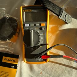 Fluke 116 True Rms Multimeter And Fluke 323 Combo Kit