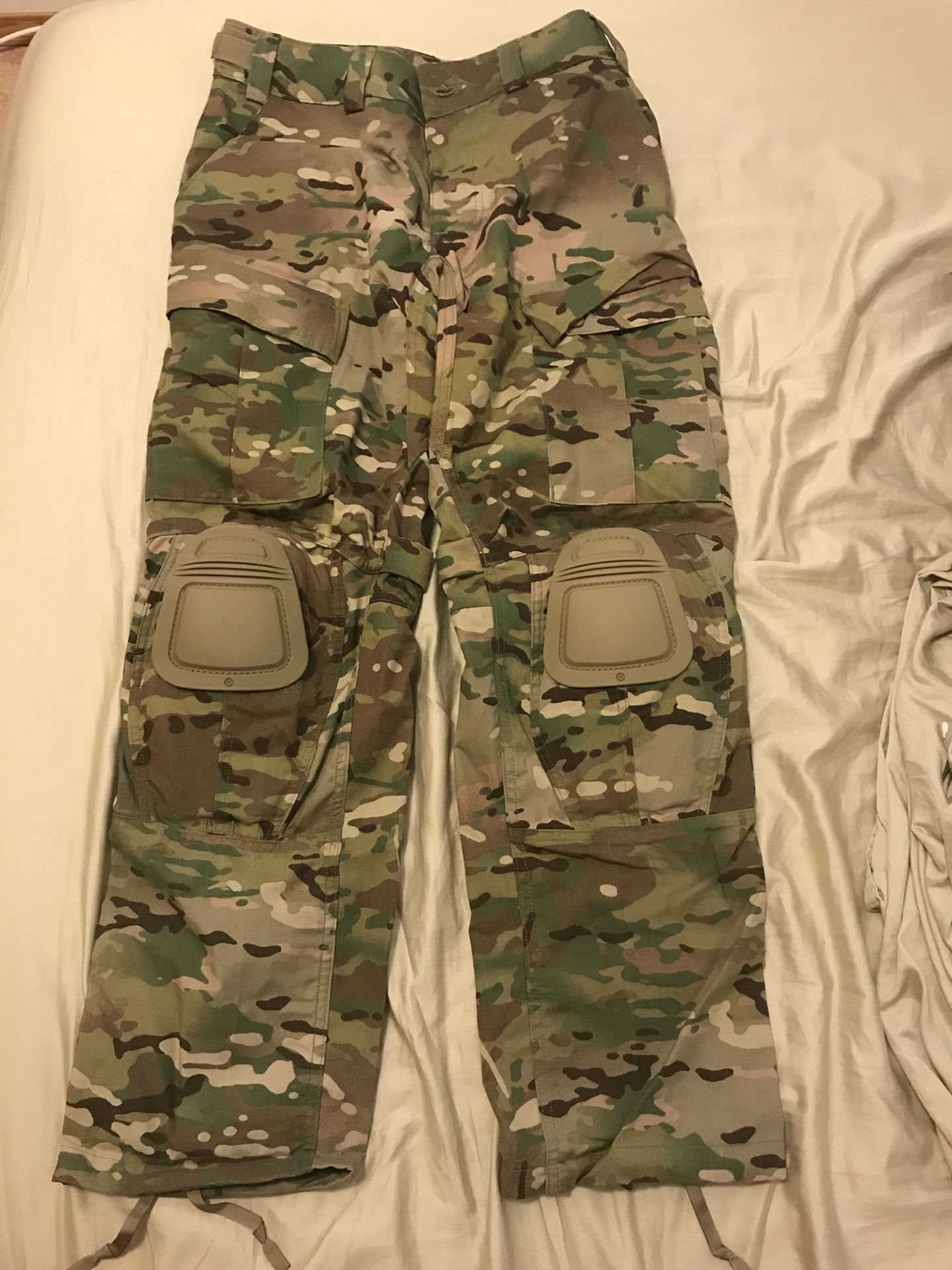 Army Combat Pants w/ Crye Precision Knee Pads