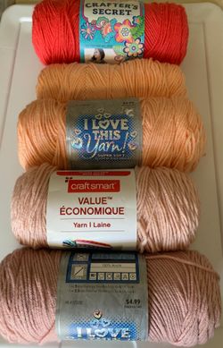 5 Lot Yarn Pink Peach Coral crochet knit