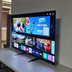 65 Inch OLED LG CX Smart TV 4K UHD with 120 Hz refresh rate in perfect condition.