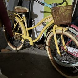 2 Ladies Bicycles ($35 Each)