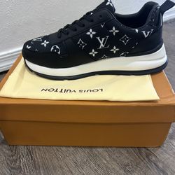 LOUIS VUITTON Men’s Shoes 