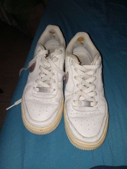AF1 lady's size 4Youth Sneakers