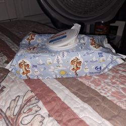 Baby 🐶...wipes