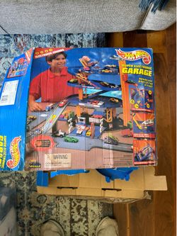 Hot Wheels Super Electronic Garage 1997