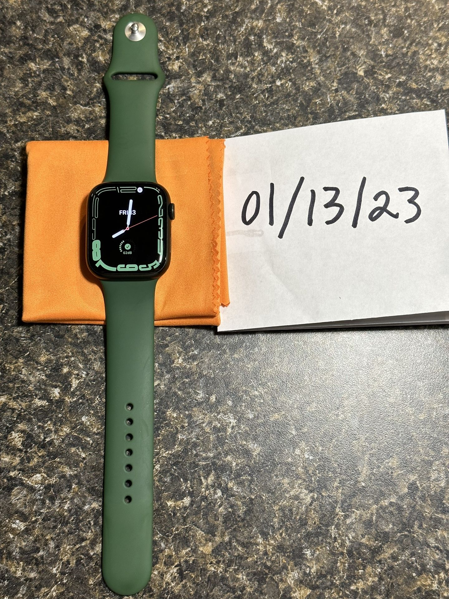 Apple Watch Series 7  45MM