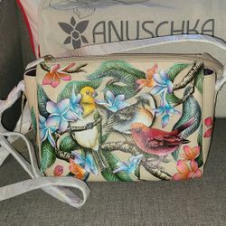 NEW Anuschka Women's Original Hand-Painted Genuine Leather Organizer Crossbody

