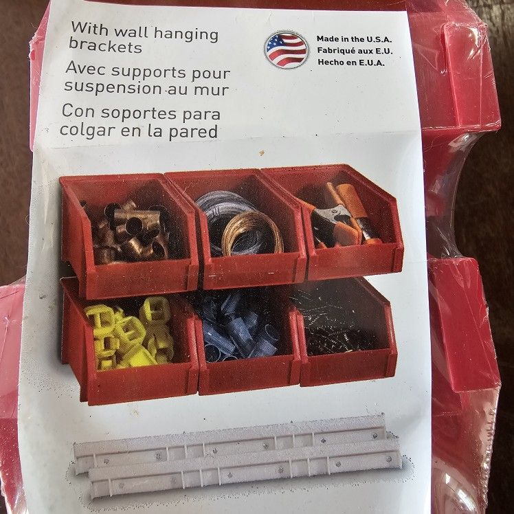 New 6 Bin Pack w Wall Mount Brackets