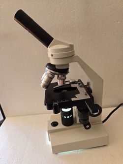 Microscope
