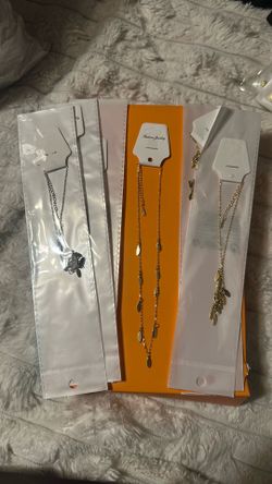 Feather necklaces