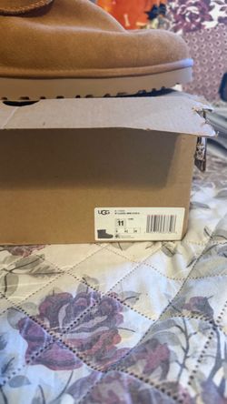 UGG Classic Mini Stud II Boots Size 11